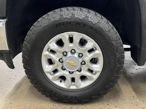 2023 Chevrolet Silverado 2500 LT