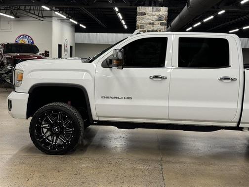 Summit White 2015 GMC Sierra 2500 Denali