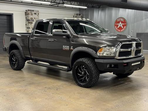 2018 RAM 2500 Tradesman Crew Cab 4x4 6'4' Box
