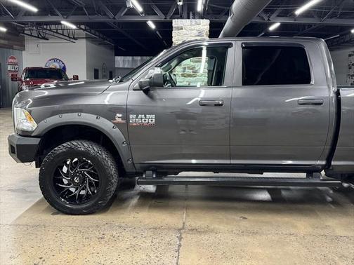 2018 RAM 2500 Tradesman Crew Cab 4x4 6'4' Box