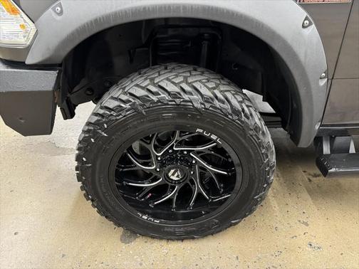 2018 RAM 2500 Tradesman Crew Cab 4x4 6'4' Box
