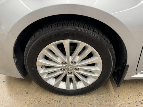 2015 Toyota Avalon Hybrid Limited
