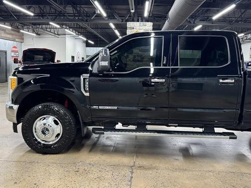 2017 Ford F-350 Lariat