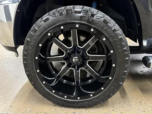 2018 RAM 2500 SLT Crew Cab 4x4 6'4' Box