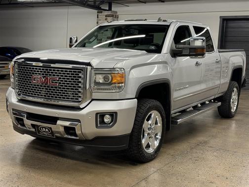 2015 GMC Sierra 2500 Denali