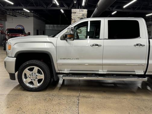 2015 GMC Sierra 2500 Denali