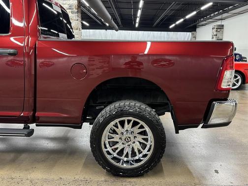 2021 RAM 3500 Tradesman Crew Cab 4x4 6'4' Box