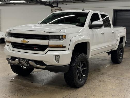 2017 Chevrolet Silverado 1500 2LT