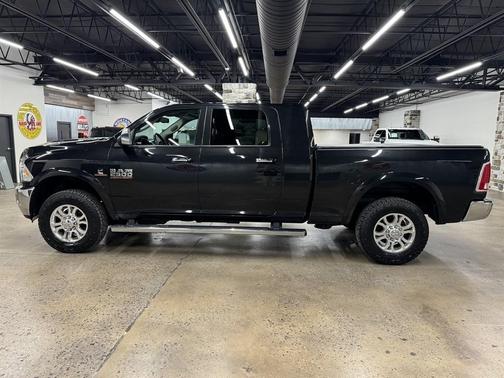 2018 RAM 2500 Laramie Mega Cab 4x4 6'4' Box