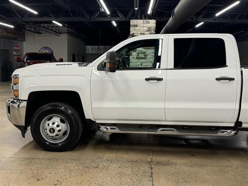 2019 Chevrolet Silverado 3500 WT