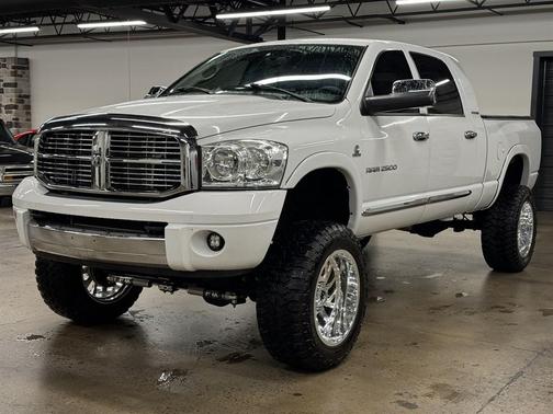 2006 Dodge Ram 2500 Laramie Mega Cab