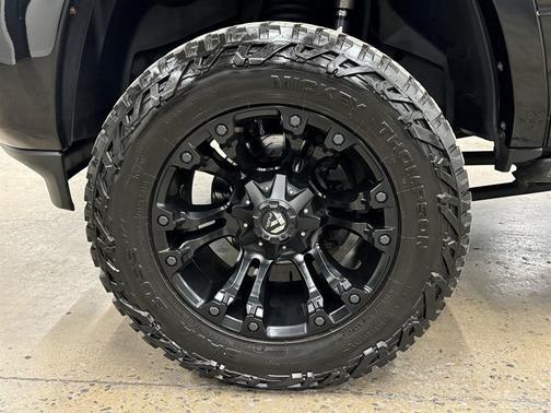 2020 RAM 2500 Laramie Crew Cab 4x4 6'4' Box