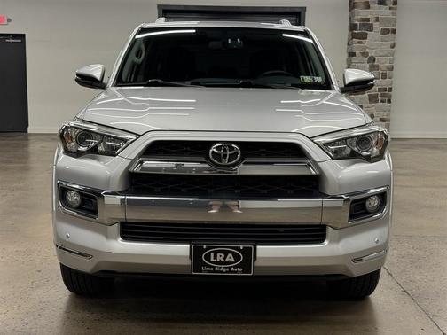 Classic Silver Metallic 2016 Toyota 4Runner Limited