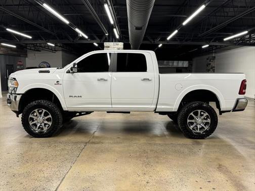 2021 RAM 2500 Laramie Crew Cab 4x4 6'4' Box
