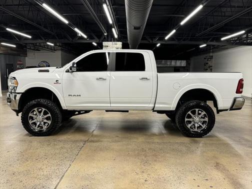 2021 RAM 2500 Laramie Crew Cab 4x4 6'4' Box