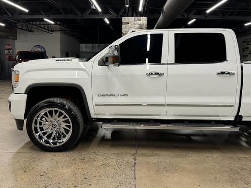 2019 GMC Sierra 2500 Denali