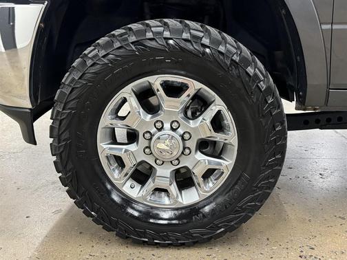 2019 RAM 2500 Laramie Mega Cab 4x4 6'4' Box