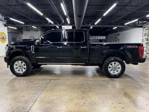2022 Ford F-250 Platinum