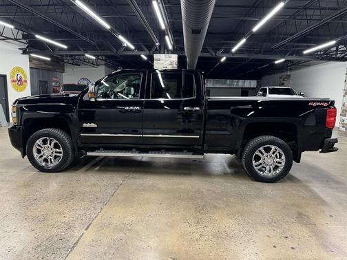 2016 Chevrolet Silverado 2500 High Country