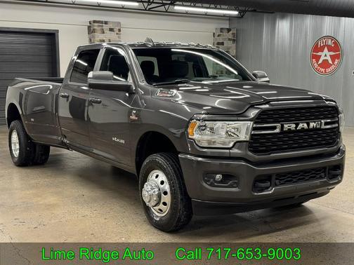 2022 RAM 3500 Big Horn Crew Cab 4x4 8' Box