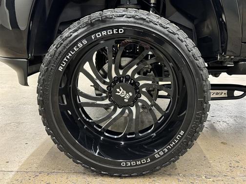 2020 RAM 2500 Limited Mega Cab 4x4 6'4' Box