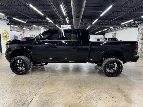 2020 RAM 2500 Limited Mega Cab 4x4 6'4' Box