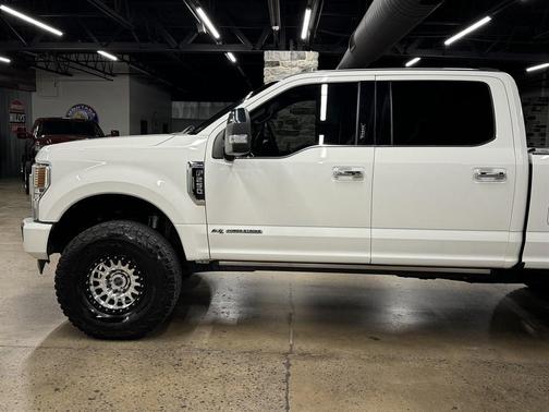 2022 Ford F-250 Platinum