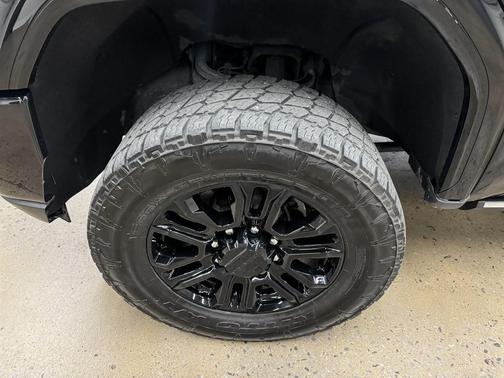 2023 GMC Sierra 3500 Denali