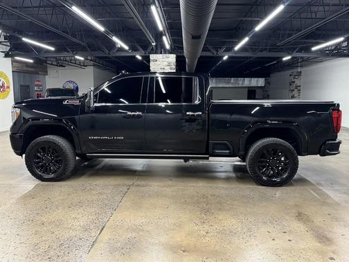 2023 GMC Sierra 3500 Denali