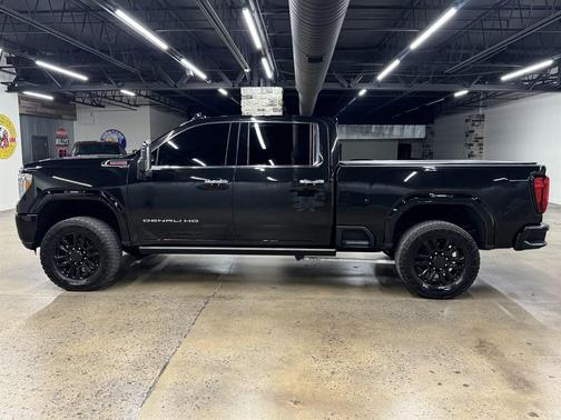 2023 GMC Sierra 3500 Denali