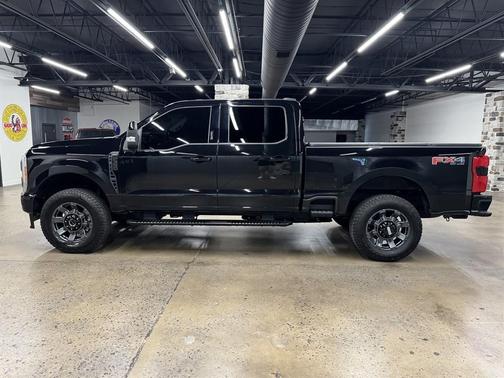 Agate Black Metallic 2023 Ford F-350 Lariat