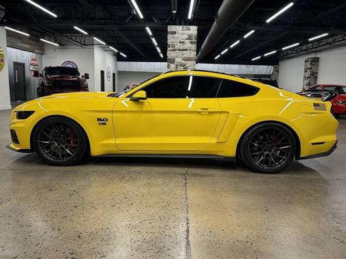 2015 Ford Mustang GT Premium