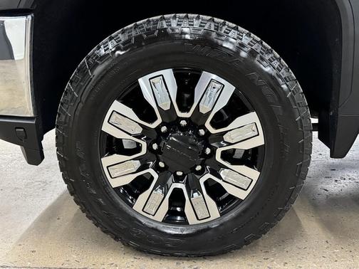 2021 GMC Sierra 2500 SLT