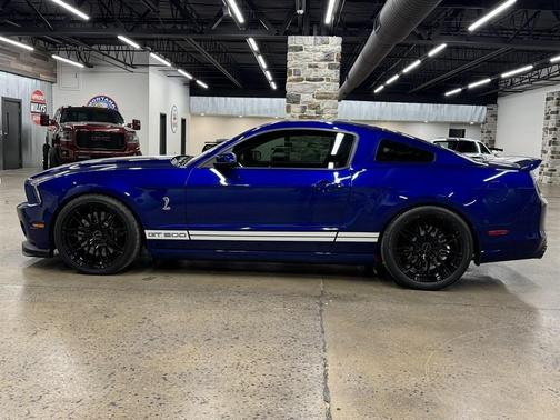 2014 Ford Shelby GT500 Base