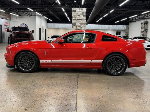 2014 Ford Shelby GT500 Base