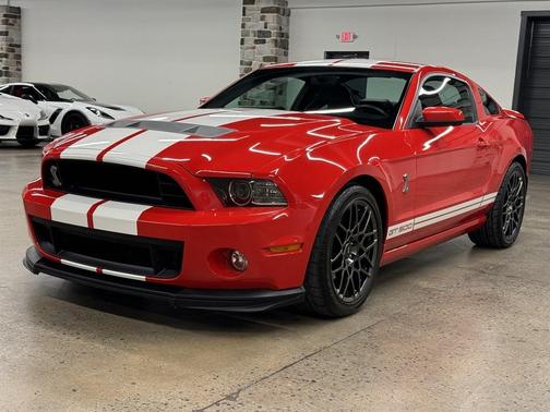 2014 Ford Shelby GT500 Base