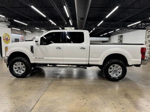2017 Ford F-250 Lariat