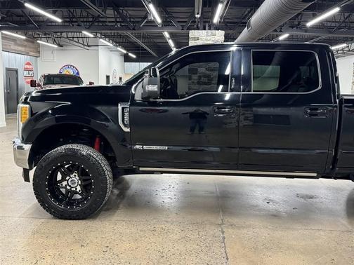 Shadow Black 2017 Ford F-350 Lariat