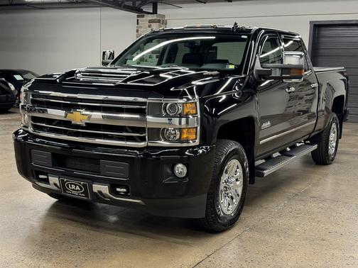 Black 2019 Chevrolet Silverado 3500 High Country
