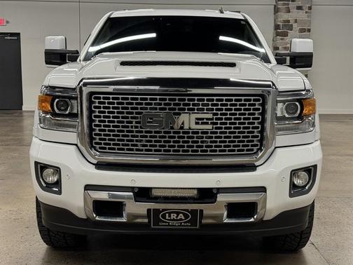 2015 GMC Sierra 2500 Denali