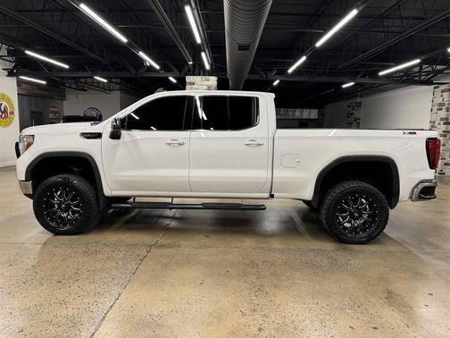 2020 GMC Sierra 1500 SLE
