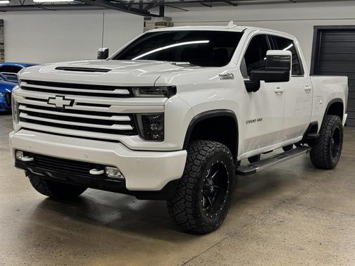 2020 Chevrolet Silverado 2500 High Country