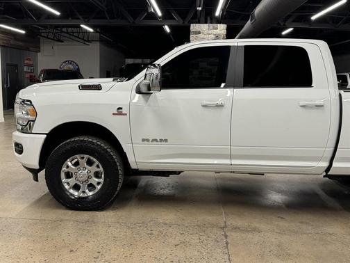 2024 RAM 2500 Laramie Crew Cab 4x4 6'4' Box