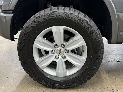 2015 Ford F-150 Platinum