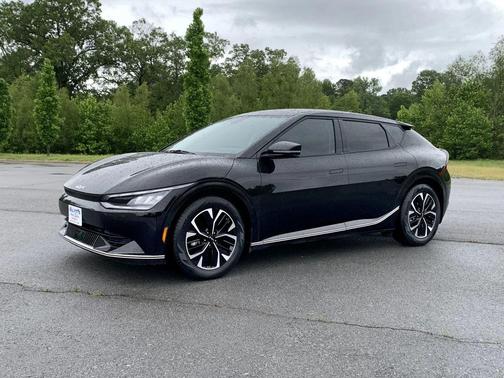 Aurora Black Pearl 2022 Kia EV6 Wind