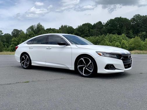Platinum White Pearl 2021 Honda Accord Sport SE 1.5T