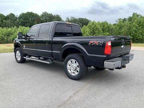 Tuxedo Black Metallic 2014 Ford F-250