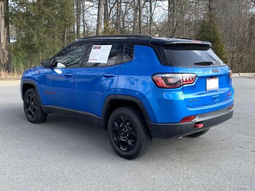2023 Jeep Compass Trailhawk