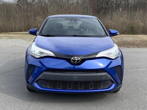 2021 Toyota C-HR XLE