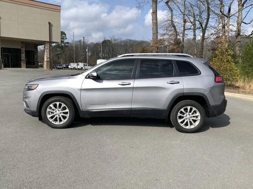 2020 Jeep Cherokee Latitude